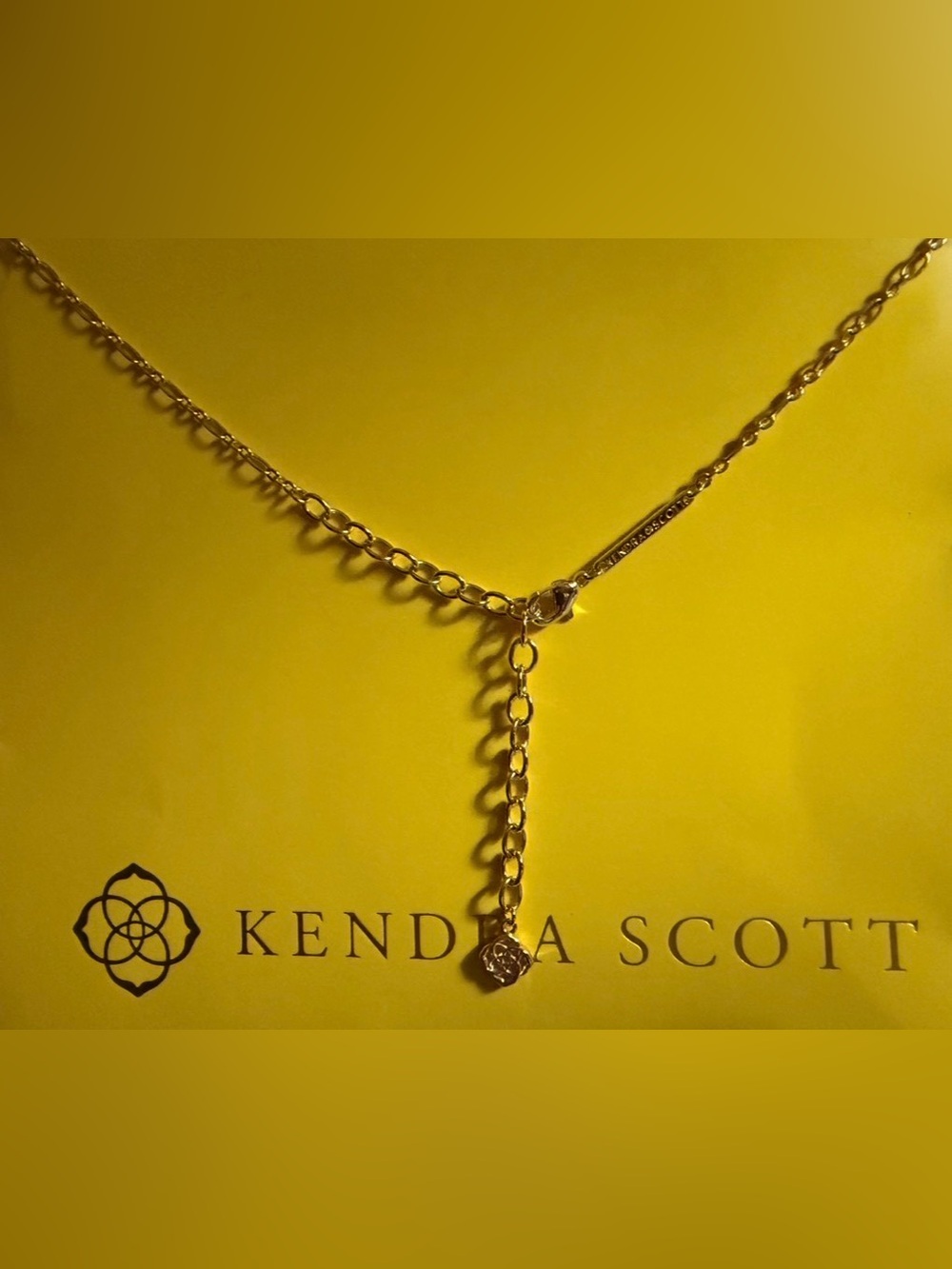 Kendra Scott Paperclip Necklace